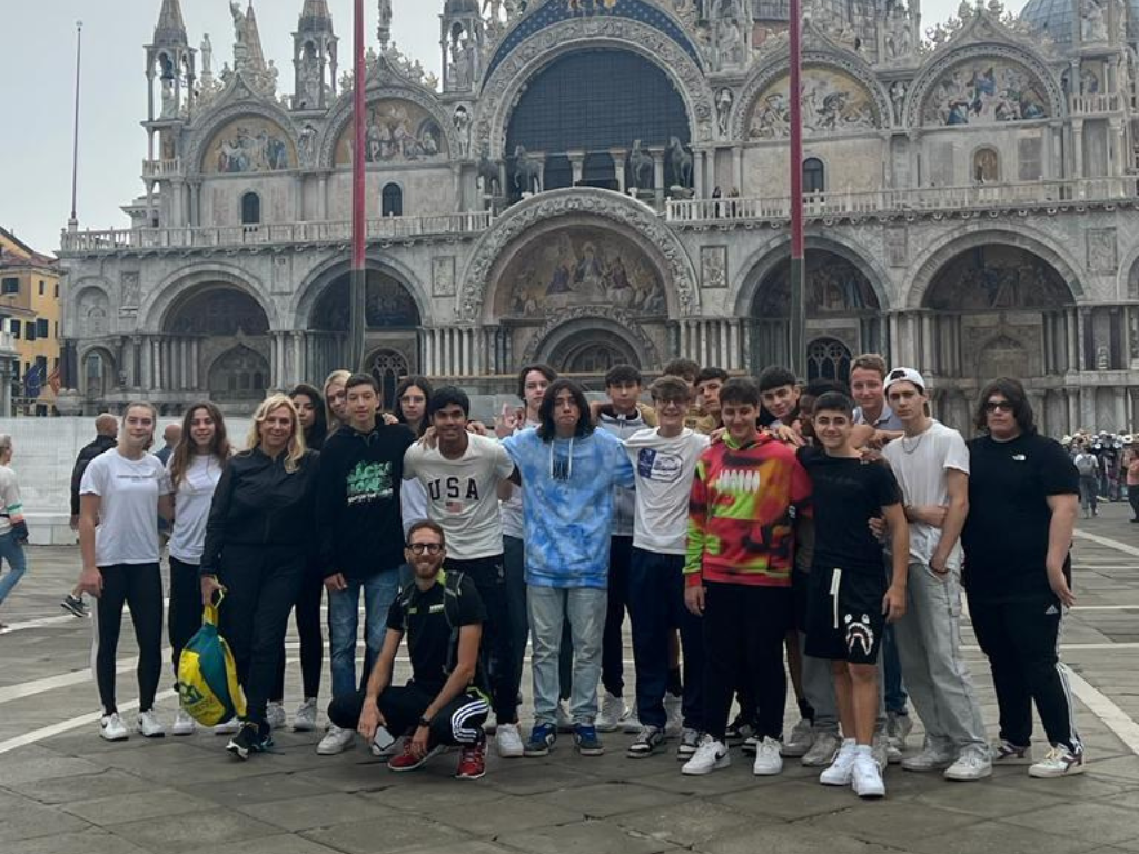 Studenti del Parini in uscita a Venezia